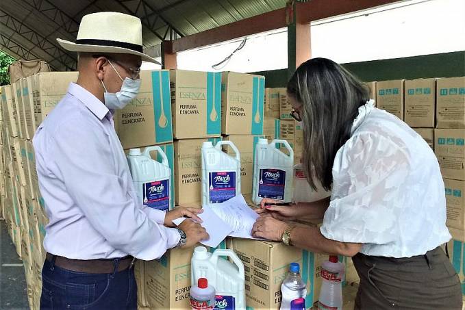 Governo de Rondônia inicia entrega de insumos aos municípios para combate à Covid-19 na retomada as aulas presenciais - News Rondônia