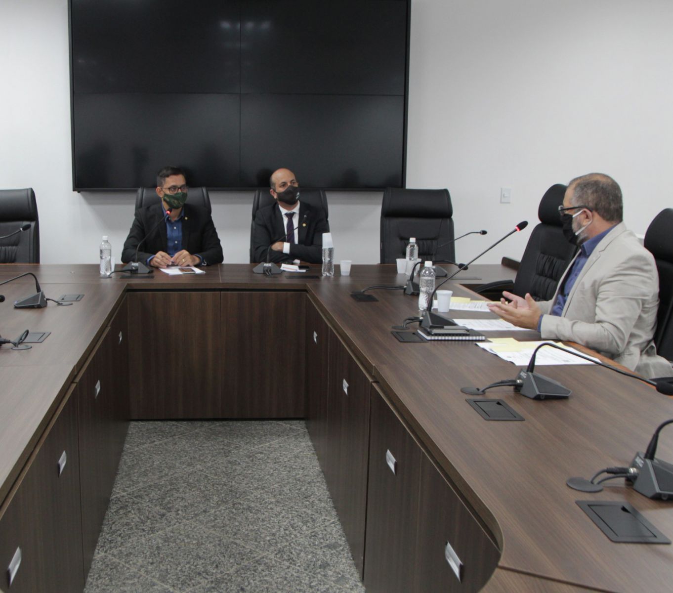 Presidida pelo deputado Anderson Pereira (PROS), A Comissão de Segurança Pública nesta terça-feira (1), recebeu o secretário estadual de Justiça (SEJUS), Marcus Rito - News Rondônia