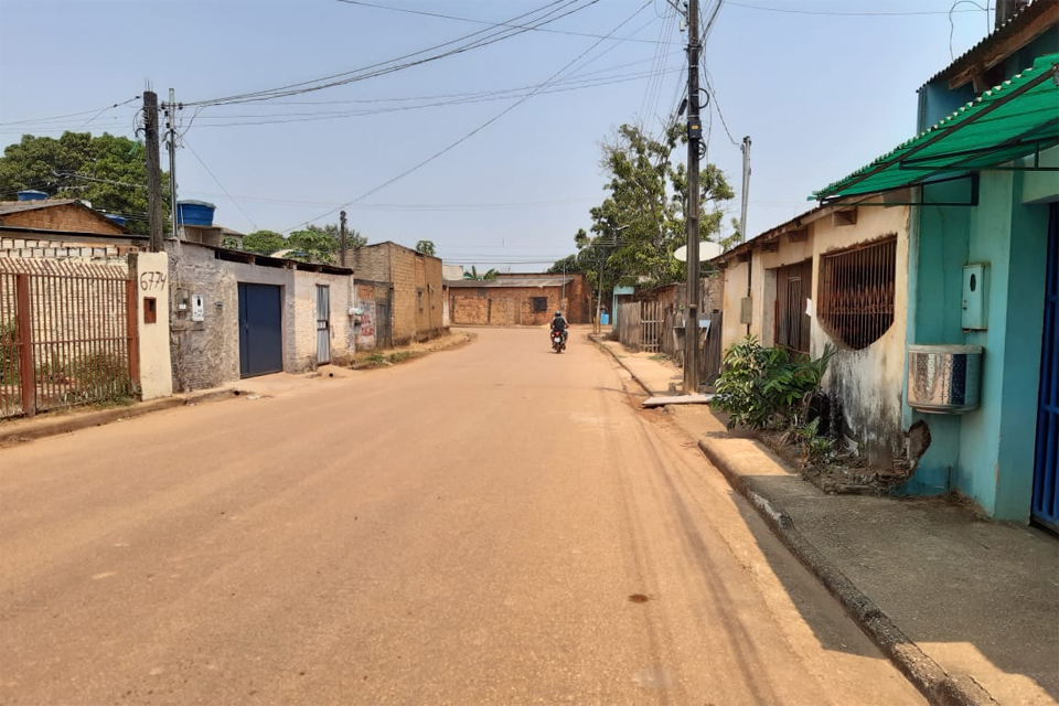 Intervenção do vereador Edwilson Negreiros abriu frente de trabalho da Prefeitura de Porto Velho no Bairro Castanheira - News Rondônia