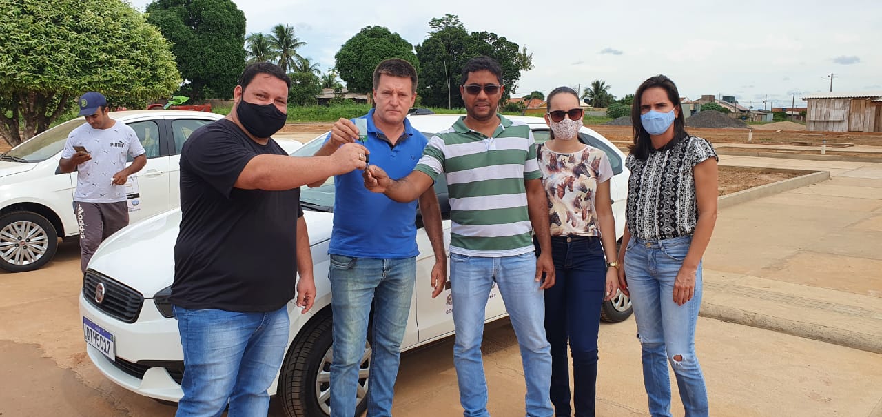 Secretaria de Educação de Urupá recebe veículo através de emenda do deputado Edson Martins - News Rondônia
