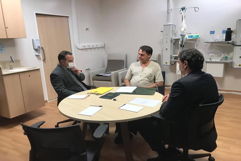 BOLSONARO SEGUE INTERNADO EM SP E TRABALHO SE CONCENTRA EM BRASÍLIA - News Rondônia