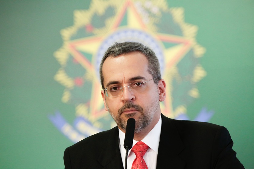 CARTEIRINHA: MEC GASTOU R$ 2,9 MI COM ID ESTUDANTIL QUE NÃO VINGOU - News Rondônia