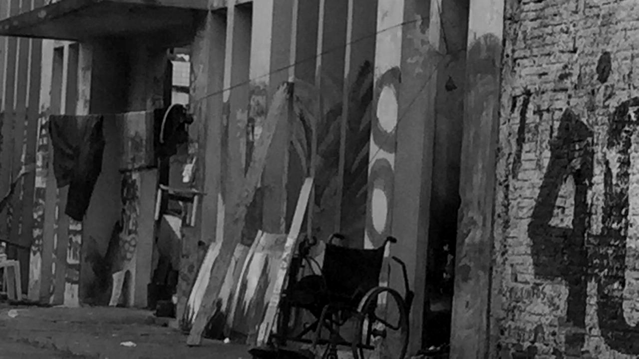 MORADOR DE RUA DESCOBRE A OUTRA FACE DA CIDADE, A DO CAOS SOCIAL PARA OS INVISÍVEIS - News Rondônia