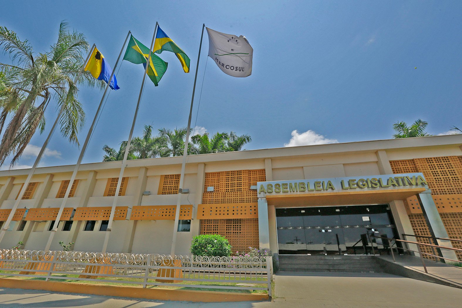 ESCOLA DO LEGISLATIVO REALIZA ENCONTRO SOBRE O FUNCIONAMENTO DO PODER LEGISLATIVO - News Rondônia