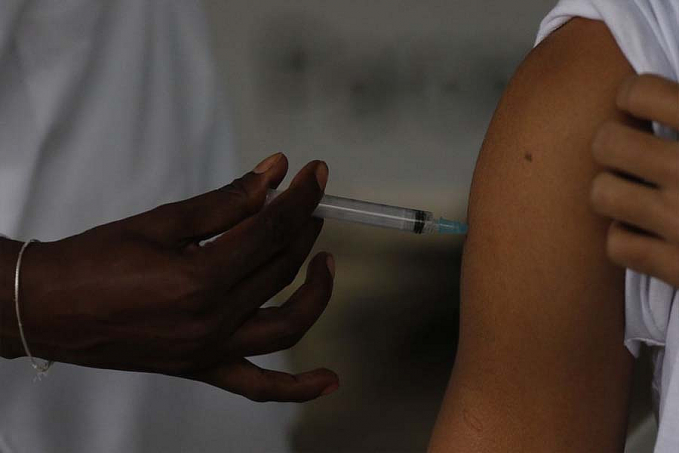 Brasil ultrapassa 100 milhões de pessoas com ciclo vacinal completo - News Rondônia