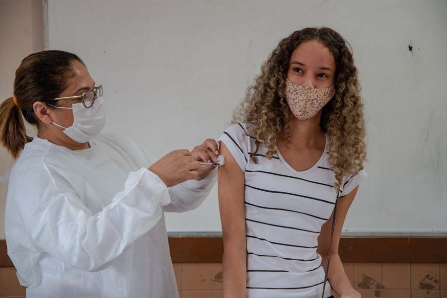 Prefeitura de Porto Velho passa a contemplar pessoas a partir dos 18 anos para aplicação da primeira dose - News Rondônia