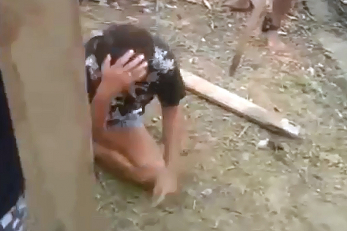 CENAS FORTES - Facção Criminosa raspa cabeça e espanca 'X9' - News Rondônia