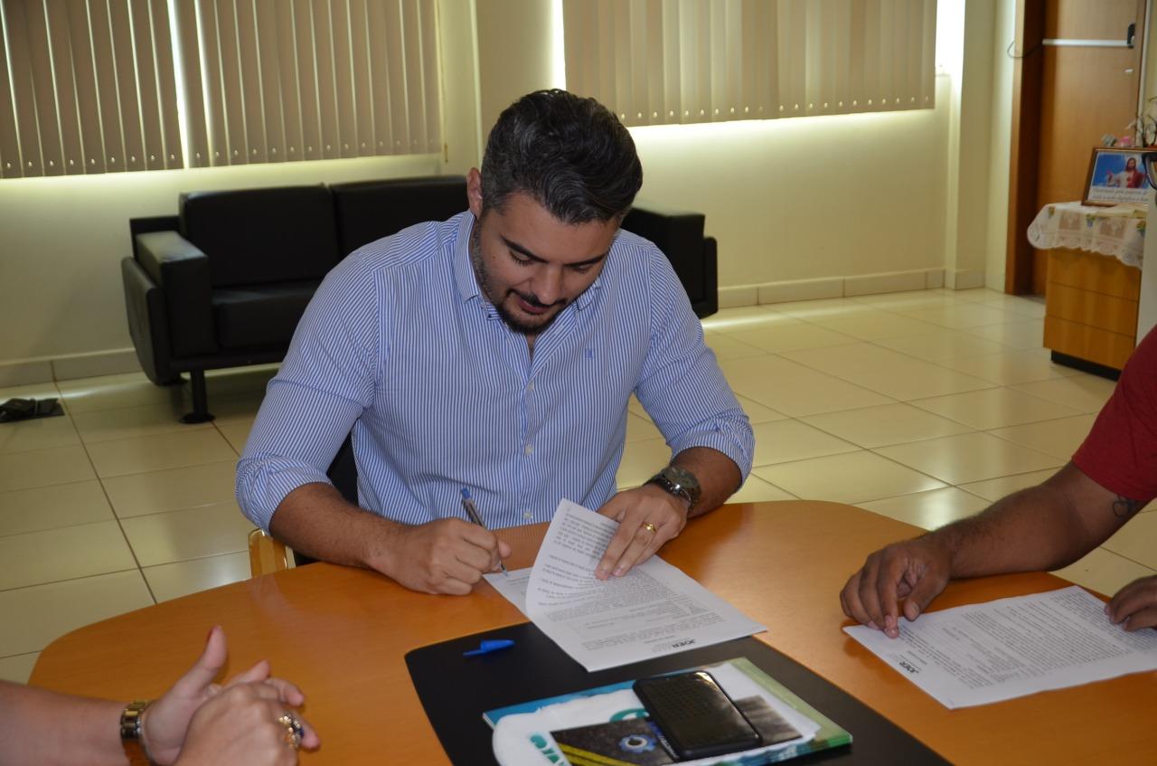 PREFEITURA DE ARIQUEMES ASSINA TERMO DE ADESÃO PARA O JOER FASE MUNICIPAL - News Rondônia