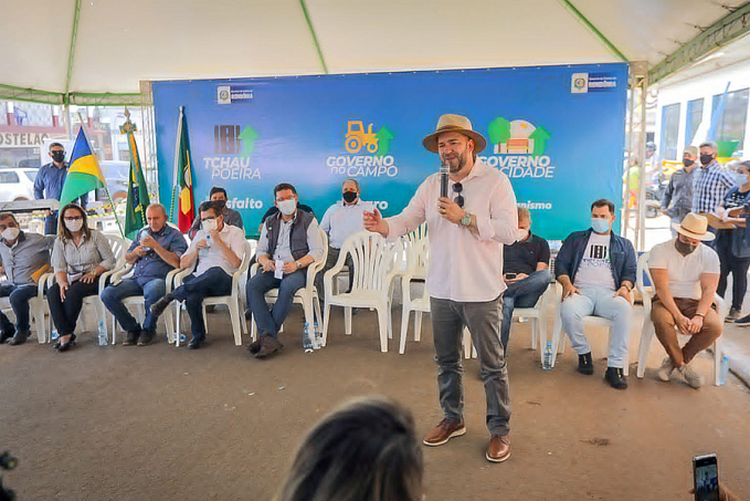 Presidente Alex Redano acompanha o lançamento do Tchau Poeira em Colorado DOeste - News Rondônia