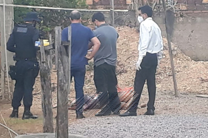 NA BALA - Garota é assassinada no portão de residência - News Rondônia