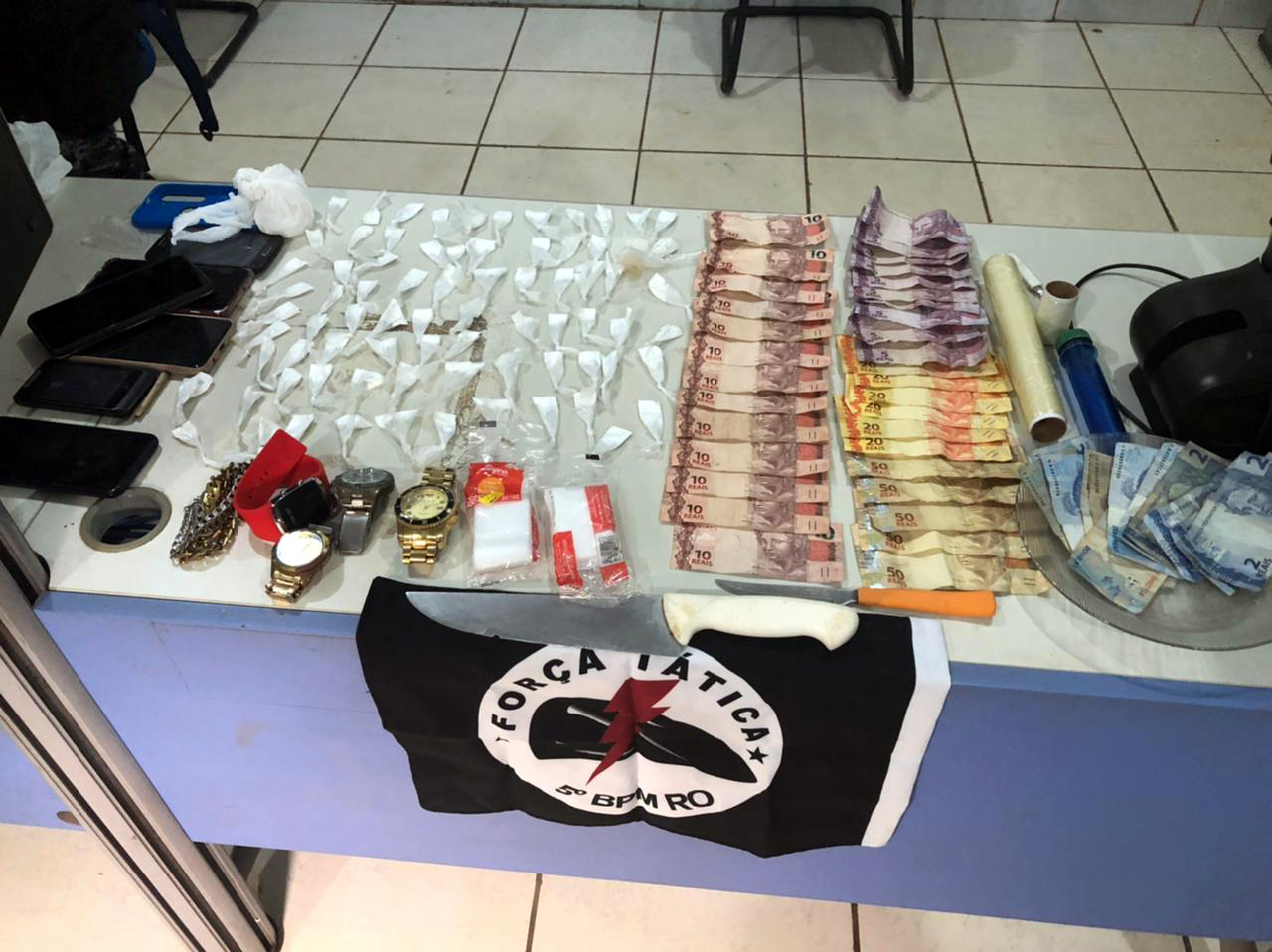 BOCA DE FUMO: 11 pessoas são presas com droga na zona leste - News Rondônia