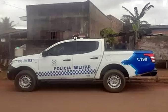URGENTE - Dupla invade residência e tenta matar jovem a tiros - News Rondônia