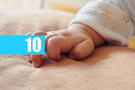 BEBÊZINHA CHORA DE DOR NAS PARTES ÍNTIMAS E MÃE DENUNCIA POSSÍVEL ESTUPRO - News Rondônia