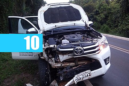 VEREADORES DE ALTO ALEGRE DOS PARECIS SOFREM ACIDENTE AO BATER VEÍCULO EM ANTA - News Rondônia