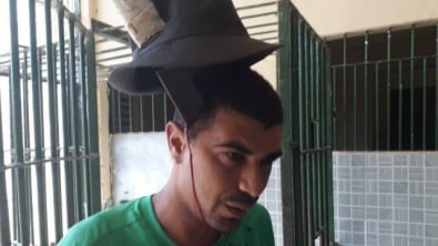 CHOCANTE: DETENTO FICA COM FACÃO CRAVADO NA CABEÇA  IMAGENS FORTES - News Rondônia