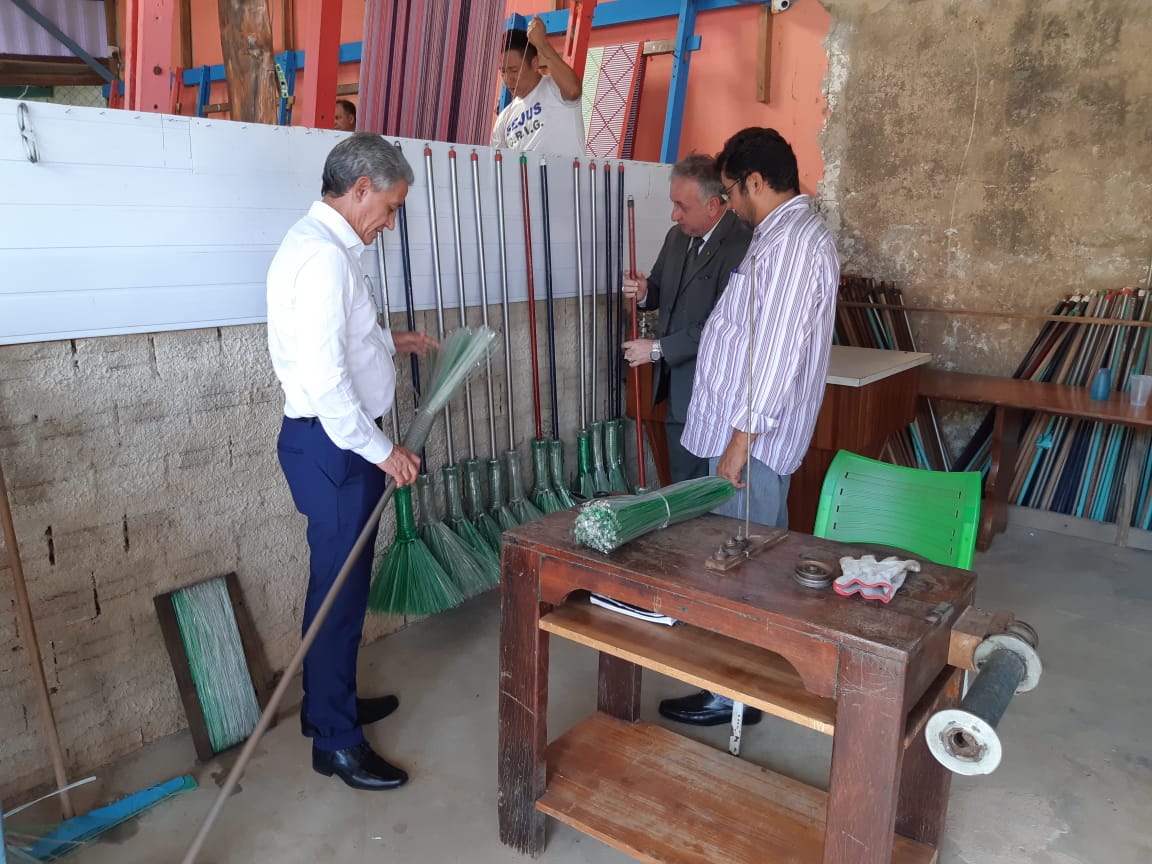 CORREGEDOR E SECRETÁRIO-GERAL DO TJRO VISITAM ACUDA, PROJETO DE RESSOCIALIZAÇÃO DE RO - News Rondônia