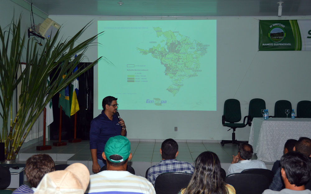SIMPÓSIO DESTACA IMPORTÂNCIA DO MANEJO DAS PASTAGENS PARA MELHORIA DO REBANHO BOVINO EM RONDÔNIA - News Rondônia