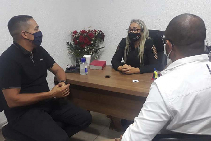 Vereadora Márcia Socorristas Animais recebe visita do Deputado estadual Eyder Brasil - News Rondônia