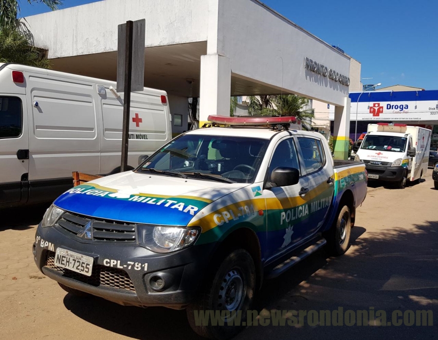 ENFURECIDO: Polícia tenta socorrer homem baleado mas acaba sendo recebido a pedradas - News Rondônia