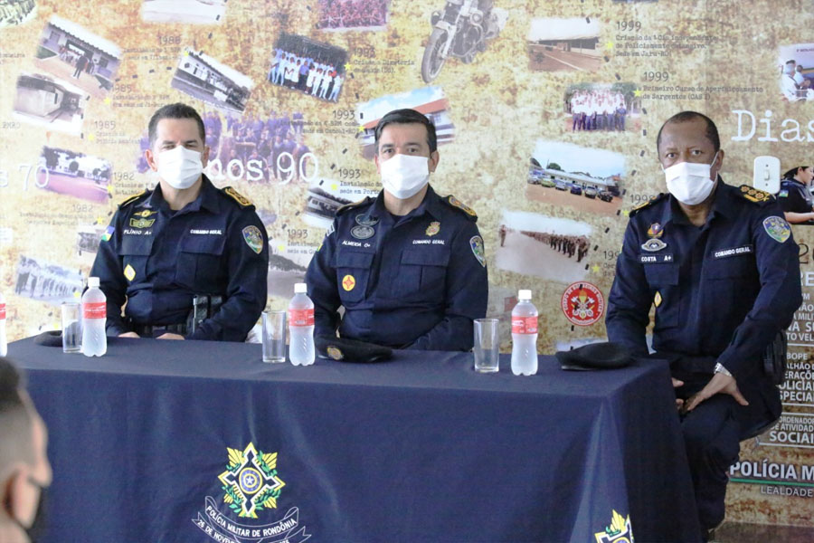Polícia Militar de Rondônia concede Medalha Mérito de Comunicação Social e faz lançamento do livro A Guarda Territorial - News Rondônia
