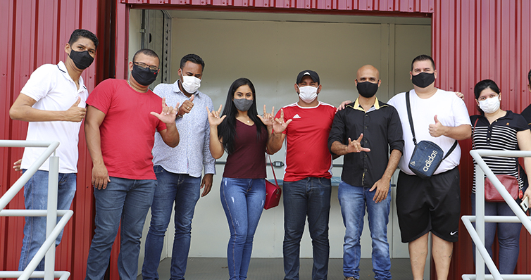 INCLUSÃO - Representantes da comunidade surda visitam EFMM e fazem sugestões - News Rondônia