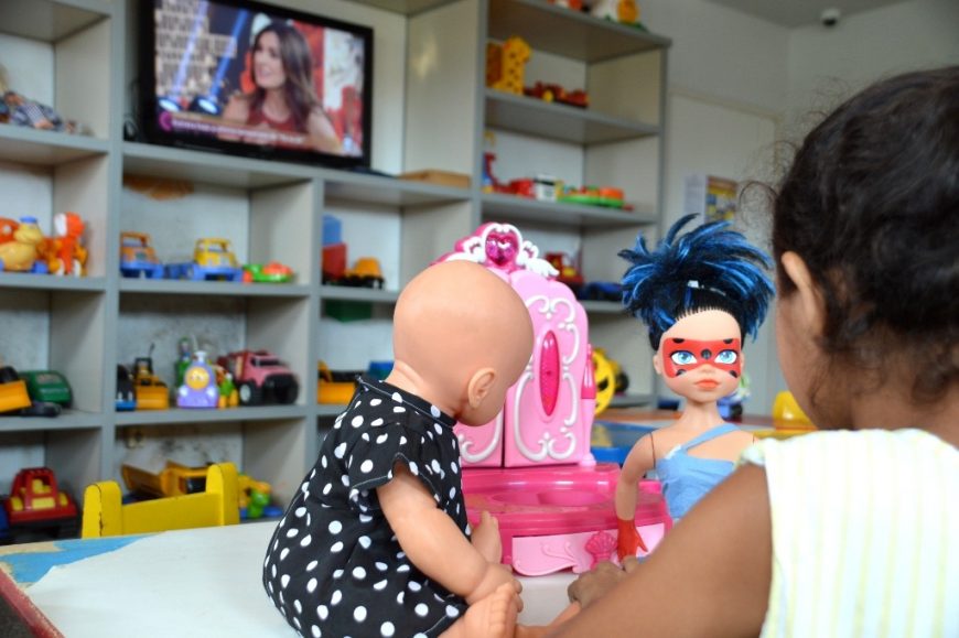 DE FORMA LÚDICA, BRINQUEDOTECA DO COSME E DAMIÃO AJUDA NA RECUPERAÇÃO DE PACIENTES E FACILITA TRATAMENTO - News Rondônia