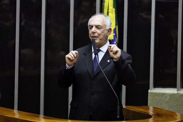 PEC de autoria de Nazif que garante plano de saúde a funcionários da ex Sucam contaminados pelo DDT é aprovada na CCJ - News Rondônia