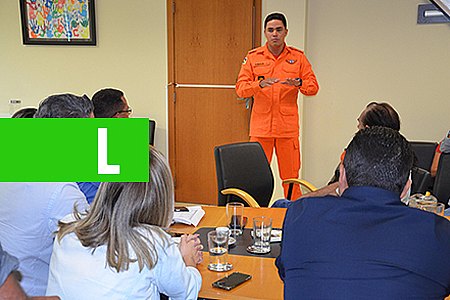 AÇÃO CONJUNTA: PREFEITURA PROMOVE REUNIÃO COM LEGISLATIVO MUNICIPAL E ESTADUAL PARA SOLUCIONAR IMPACTOS PROVOCADOS PELO EXCESSO DE CHUVAS E CHEIA DO RIO JAMARI - News Rondônia