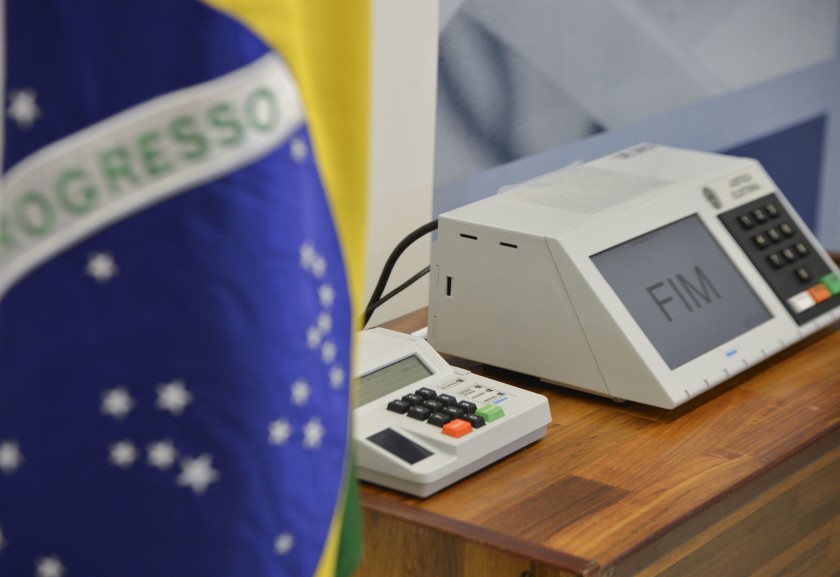 PARTIDOS DEFINEM COMO VÃO UTILIZAR FUNDO ELEITORAL DE R$ 1,71 BI - News Rondônia