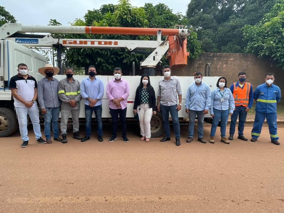 Prefeitura de Candeias do Jamari inicia manutenção da iluminação pública - News Rondônia
