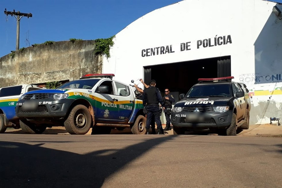 DISCUSSÃO - Mulher tem residência atacada a tiros após desentendimento na zona norte de Porto Velho - News Rondônia