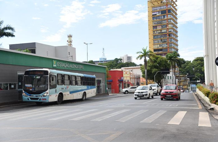 Motoristas cuiabanos podem parcelar multas em até 12 vezes; entenda - News Rondônia