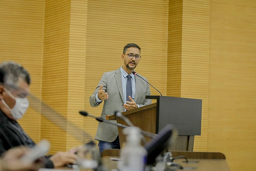 Projeto de autoria do deputado Anderson Pereira que torna obrigatório a disciplina de Língua Espanhola na grade curricular das escolas estaduais é aprovado - News Rondônia