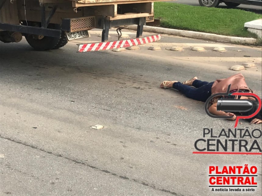 MULHER É ATROPELADA AO TENTAR ATRAVESSAR BR 364 EM JI-PARANÁ - News Rondônia