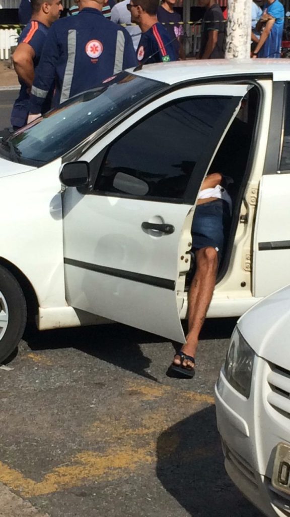 HOMEM É ASSASSINADO NA FRENTE DE HOSPITAL, ENQUANTO AGUARDAVA ATENDIMENTO - News Rondônia
