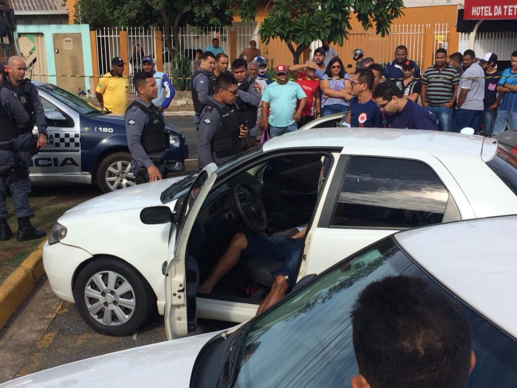 HOMEM É ASSASSINADO NA FRENTE DE HOSPITAL, ENQUANTO AGUARDAVA ATENDIMENTO - News Rondônia