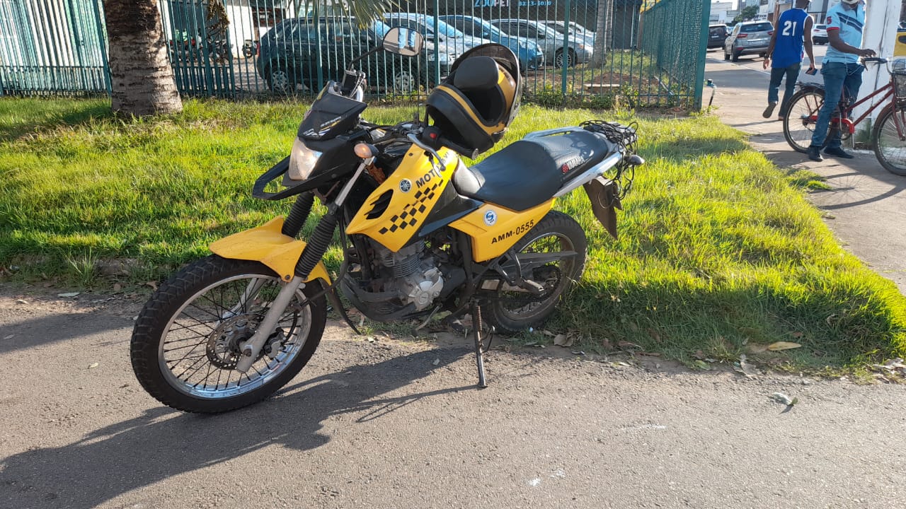 URGENTE: Idoso bêbado invade preferencial e causa acidente com mototáxi no centro de Porto Velho - News Rondônia