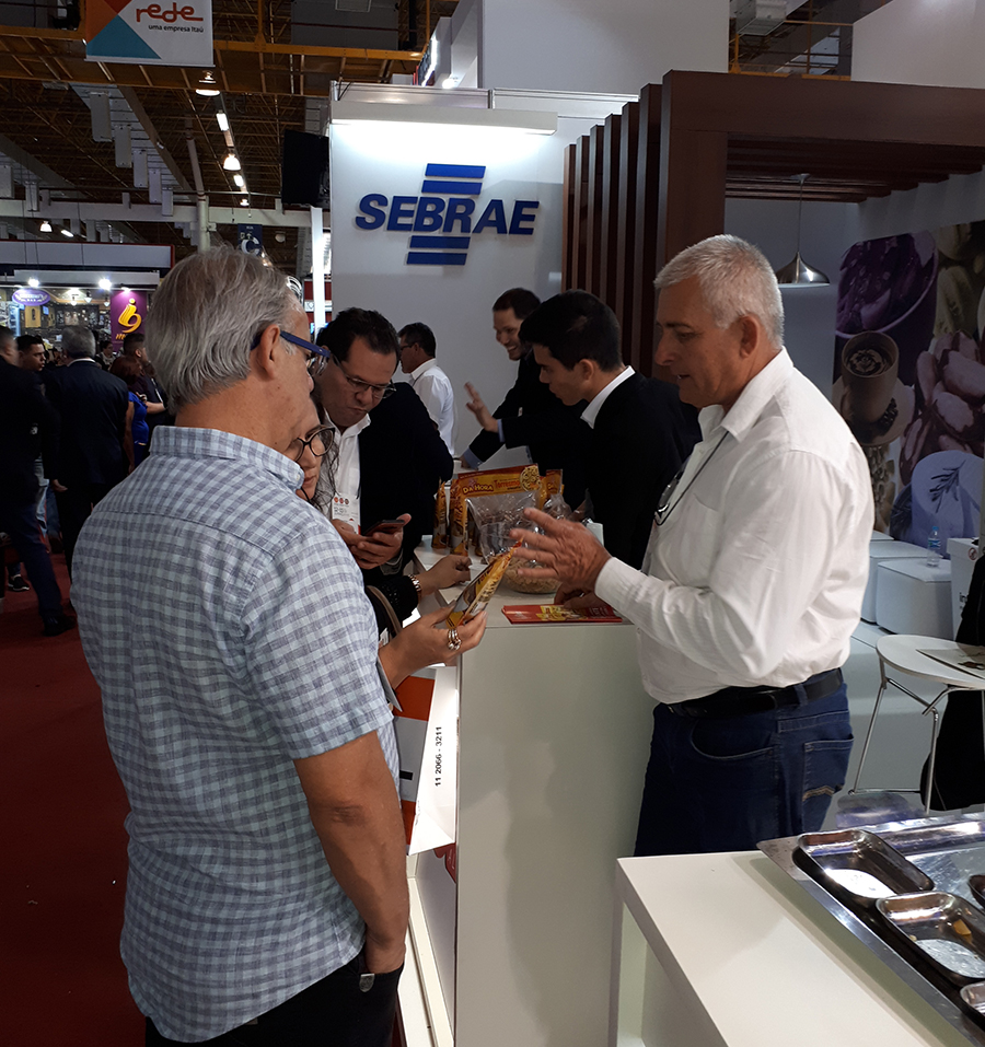 EMPRESÁRIOS DE RONDÔNIA DIVULGAM PRODUTOS NA FISPAL 2018 - News Rondônia