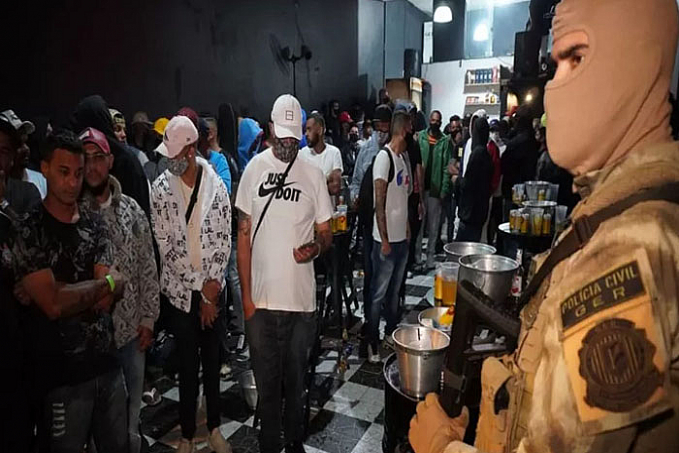 Blitz acaba com balada ilegal com mais de 150 pessoas na Zona Leste - News Rondônia