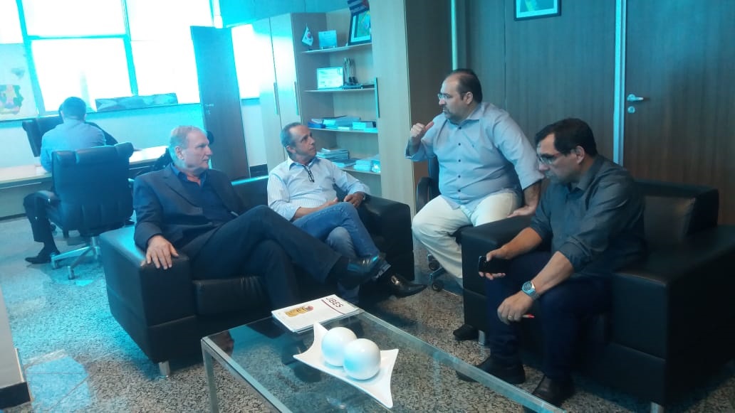 DEPUTADO ADELINO COBRA, DO EXECUTIVO LICITAÇÃO SOBRE O HOSPITAL REGIONAL DE ARIQUEMES - News Rondônia
