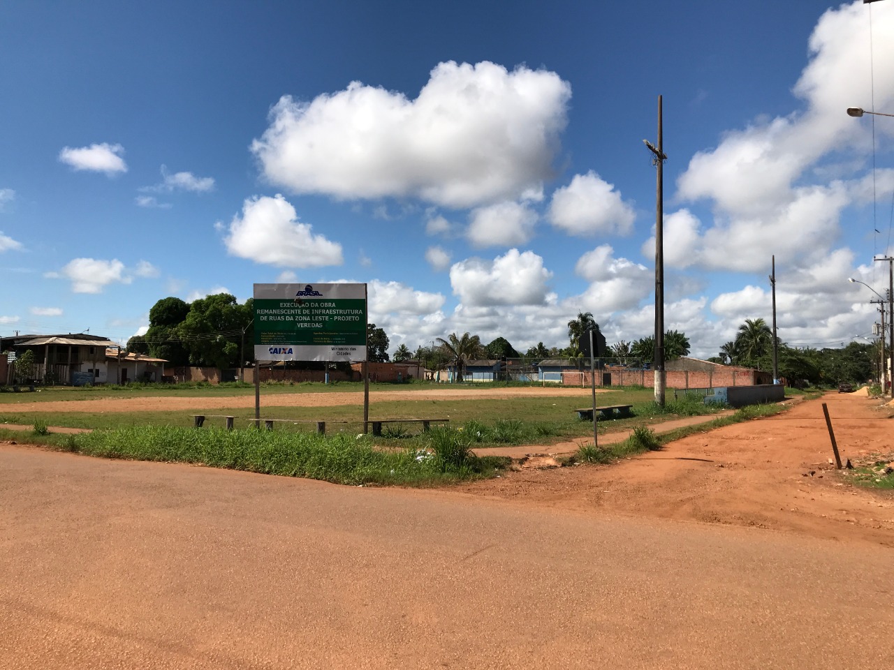 APÓS SEIS MESES, OBRA DE R$1,5 MILHÃO DA PREFEITURA NO BAIRRO SOCIALISTA NÃO SAIU DO PAPEL - News Rondônia