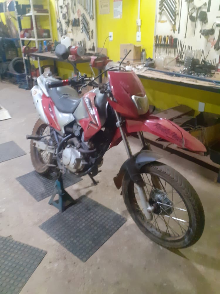 CONTRIBUA - Motoboy sofre acidente e pede ajuda de alimentos, curativos e conserto de moto - News Rondônia