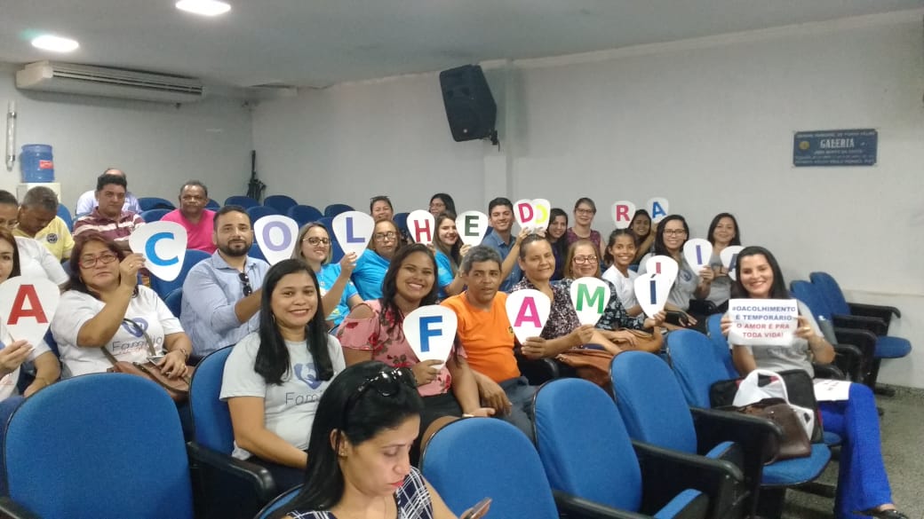 ÂMBITO FAMILIAR - LEI QUE CRIA E REGULAMENTA O PROJETO FAMÍLIA ACOLHEDORA É APROVADA PELA CÂMARA DE VEREADORES - News Rondônia