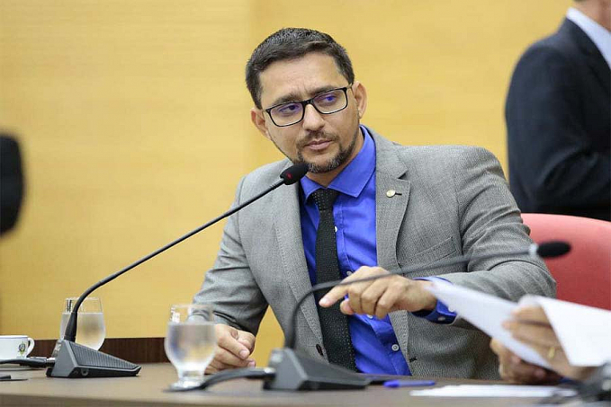 Deputado Anderson pede regulamentação imediata da lei que concede transporte intermunicipal gratuito para pessoas com câncer - News Rondônia