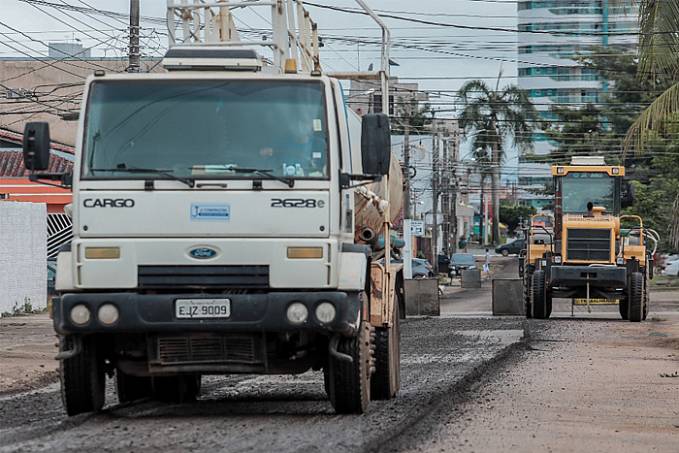 Equipes de obras trabalham em 18 bairros - News Rondônia