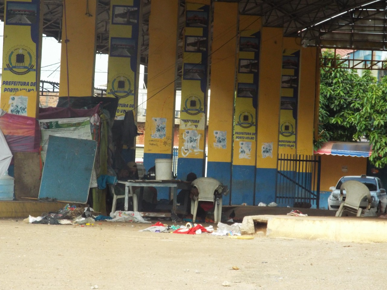 FERROVIÁRIOS, MORADORES E COMERCIANTES PEDEM INTERVENÇÃO DO MPE NO ANTIGO TERMINAL DOS ÔNIBUS - News Rondônia