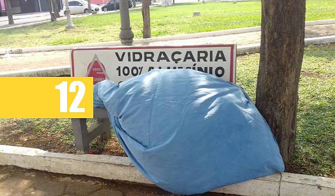 VÍDEO: homem ainda não identificado é encontrado morto em banco de praça - News Rondônia