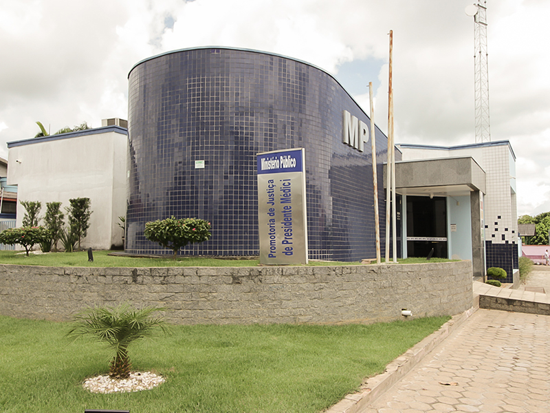 MP obtém liminar para afastar servidora por suposta prática de nepotismo - News Rondônia