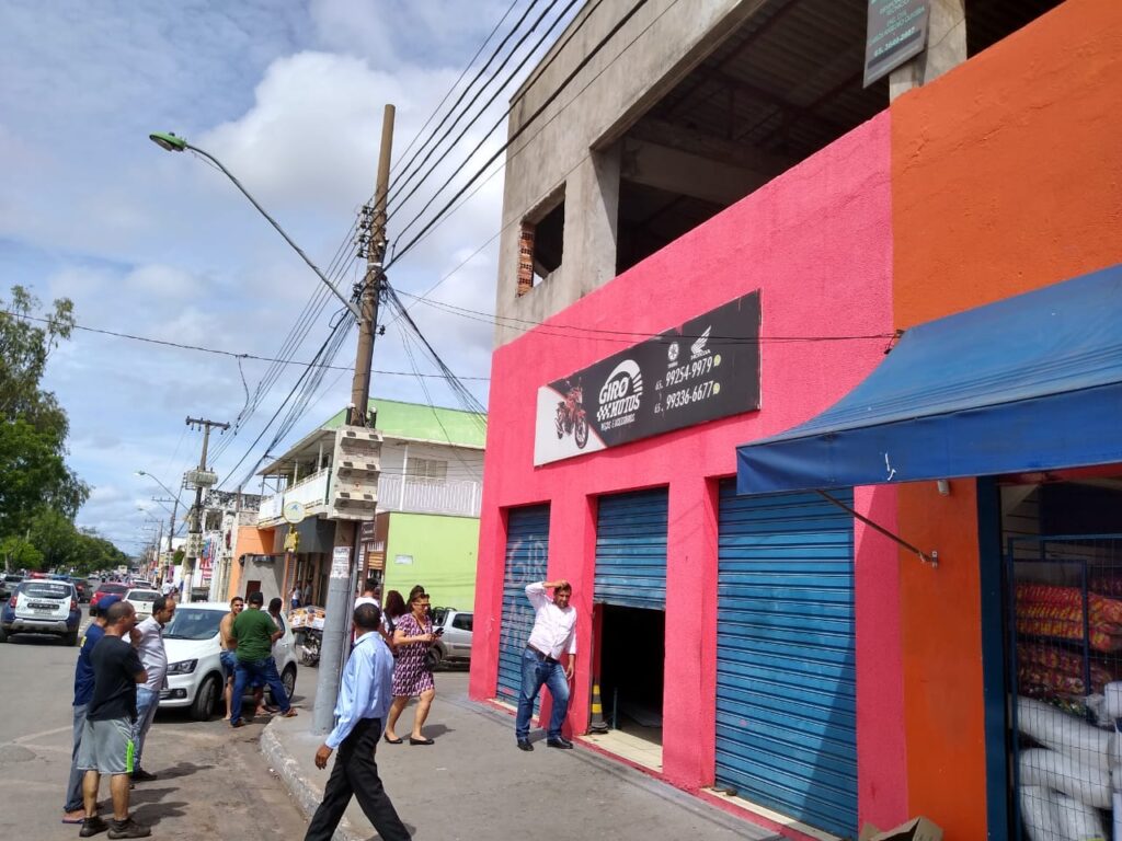 EMPRESÁRIO VAI COBRAR ALUGUEL E É MORTO A FACADAS PELO INQUILINO - News Rondônia