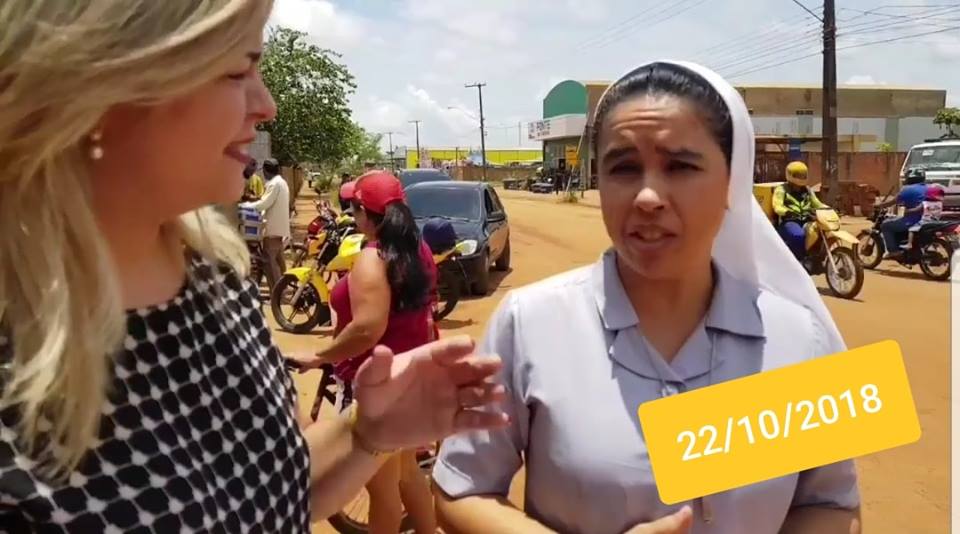 REPAROS: SEMOB ATENDE PEDIDOS DA VEREADORA ADA DANTAS E INICIA TRABALHOS NA RUA PETROLINA - News Rondônia